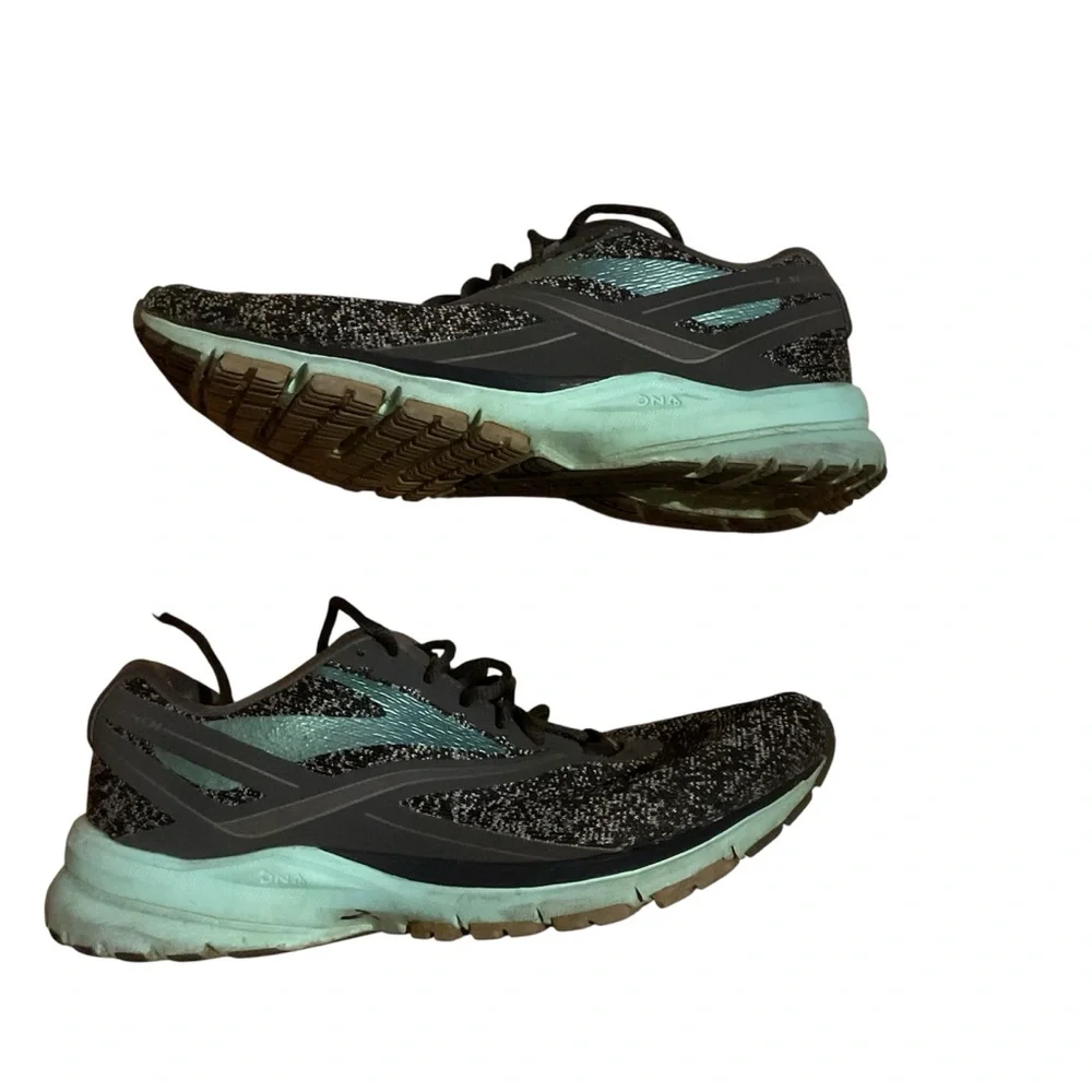 Brooks launch‎ 4 sneakers